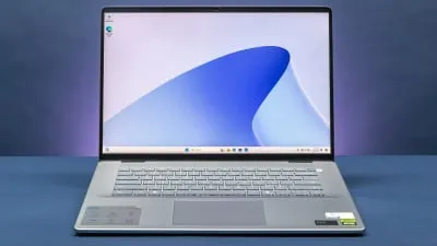 Dell Inspiron 16+ Intel U7 13620H 512 GB 16 RAM Mod. 7640
