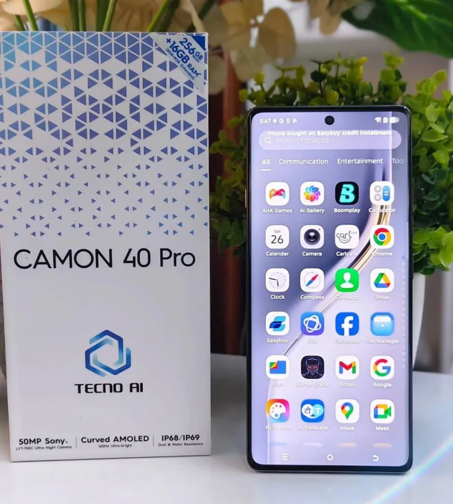 Tecno Camon 40 pro 256 GB 8 RAM